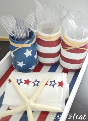 Easy Red White &amp; Blue Mason Jars