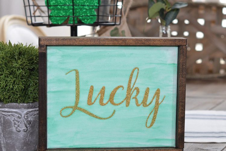 How to make a St. Patrick’s Day Lucky Sign, + 3 Tier Tray Decor!