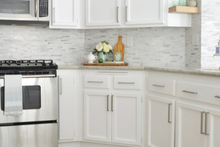 How to Repaint Kitchen Cabinets