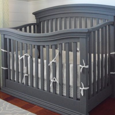 How to Chalk Paint a Crib!