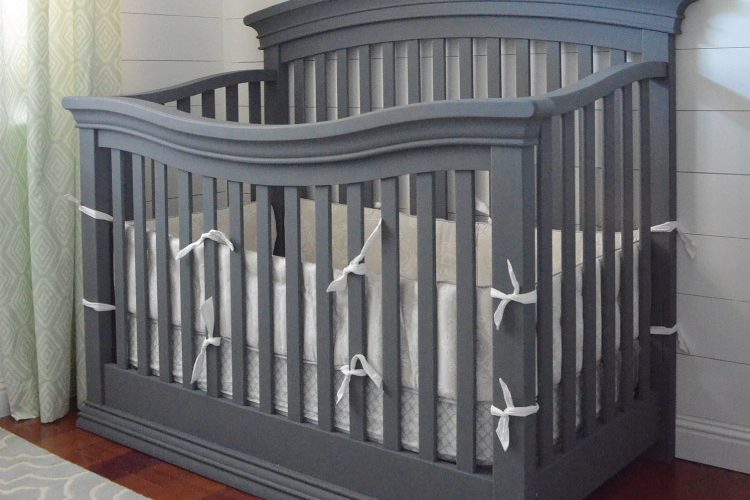 How to Chalk Paint a Crib!