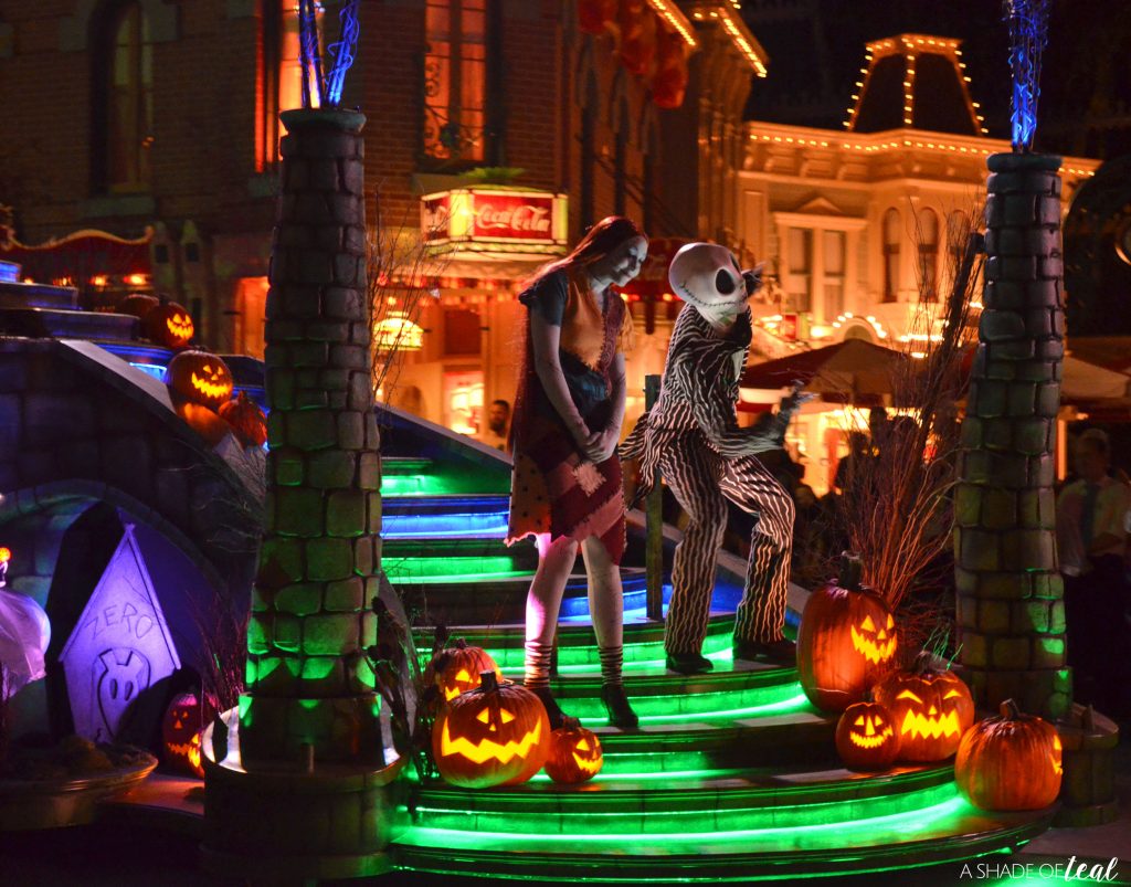 Mickey's Halloween Party at Disneyland!