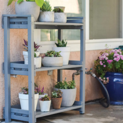 DIY: How to make a Outdoor Plant Shelf